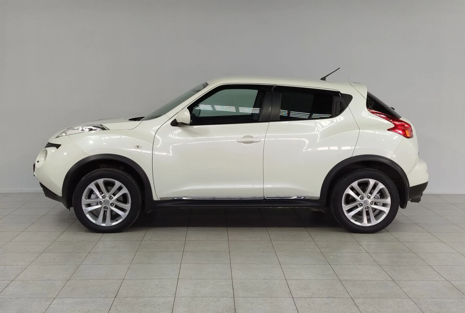 Nissan Juke, 2011