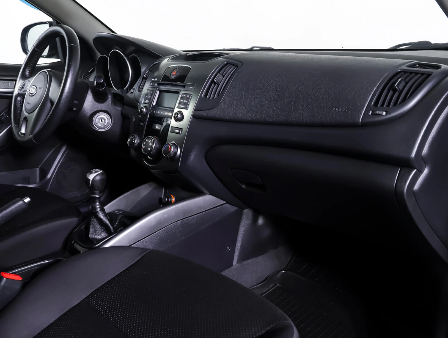 Kia Cerato, 2011