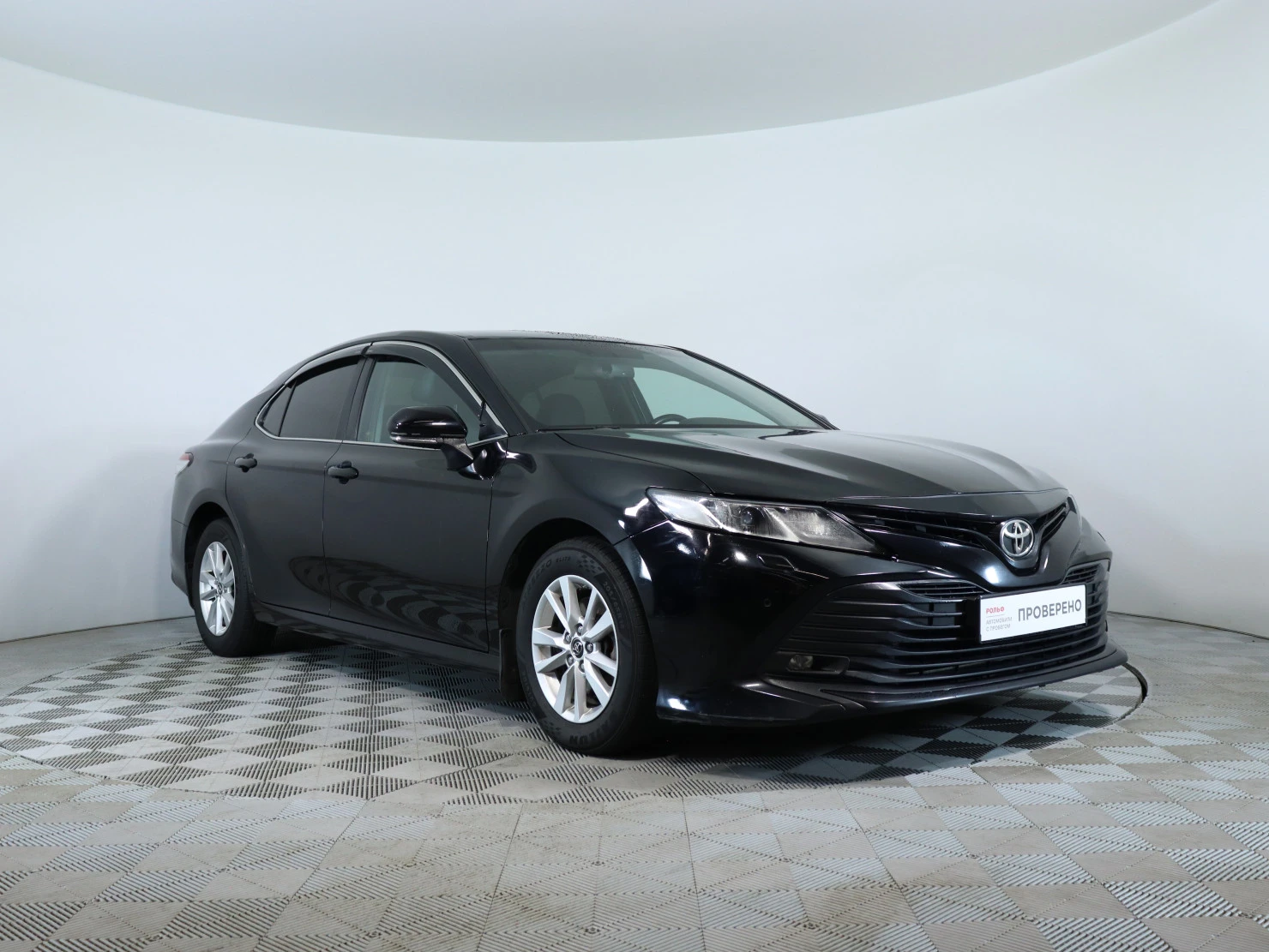 Toyota Camry, 2019