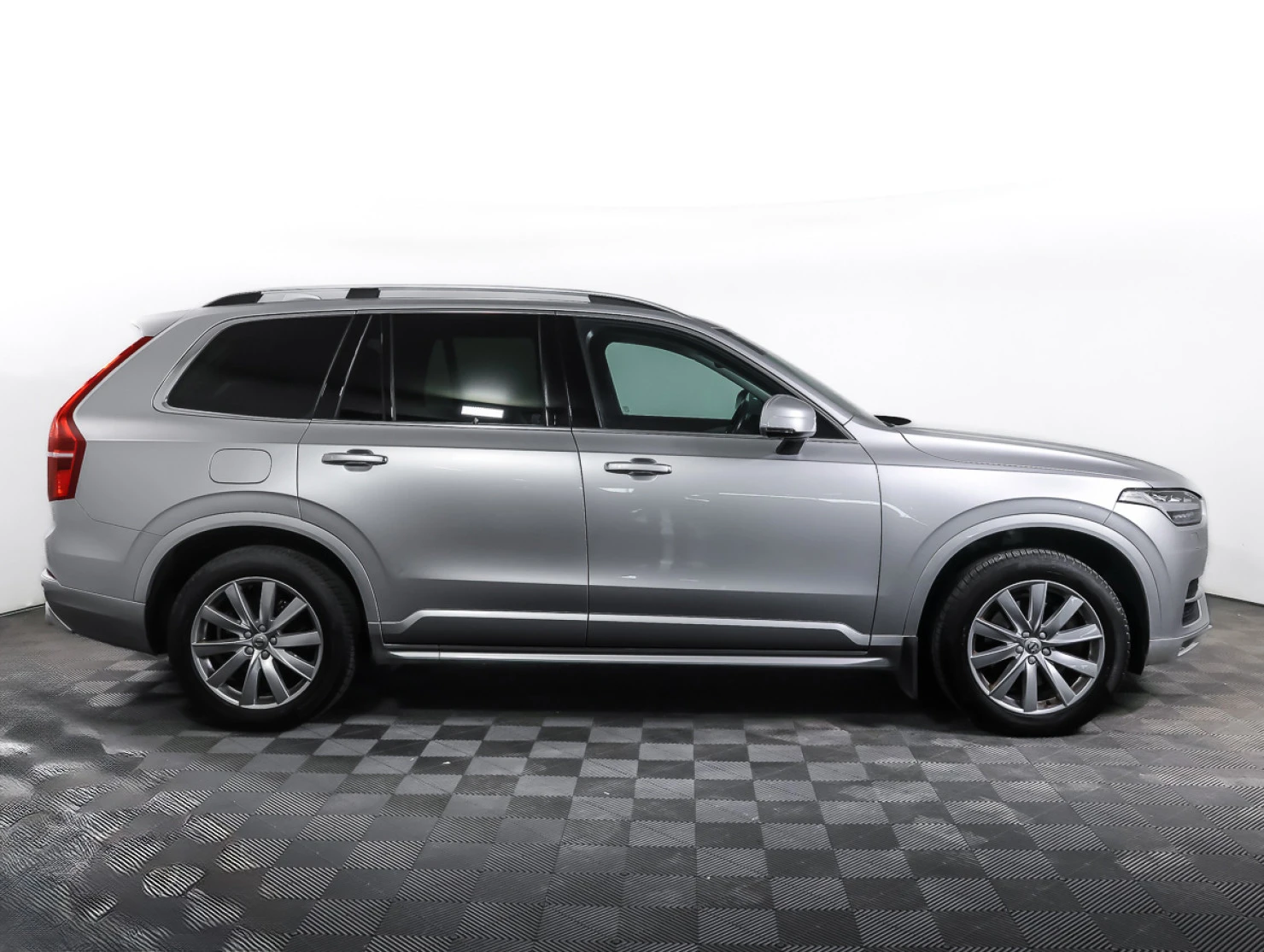 Volvo XC90, 2019