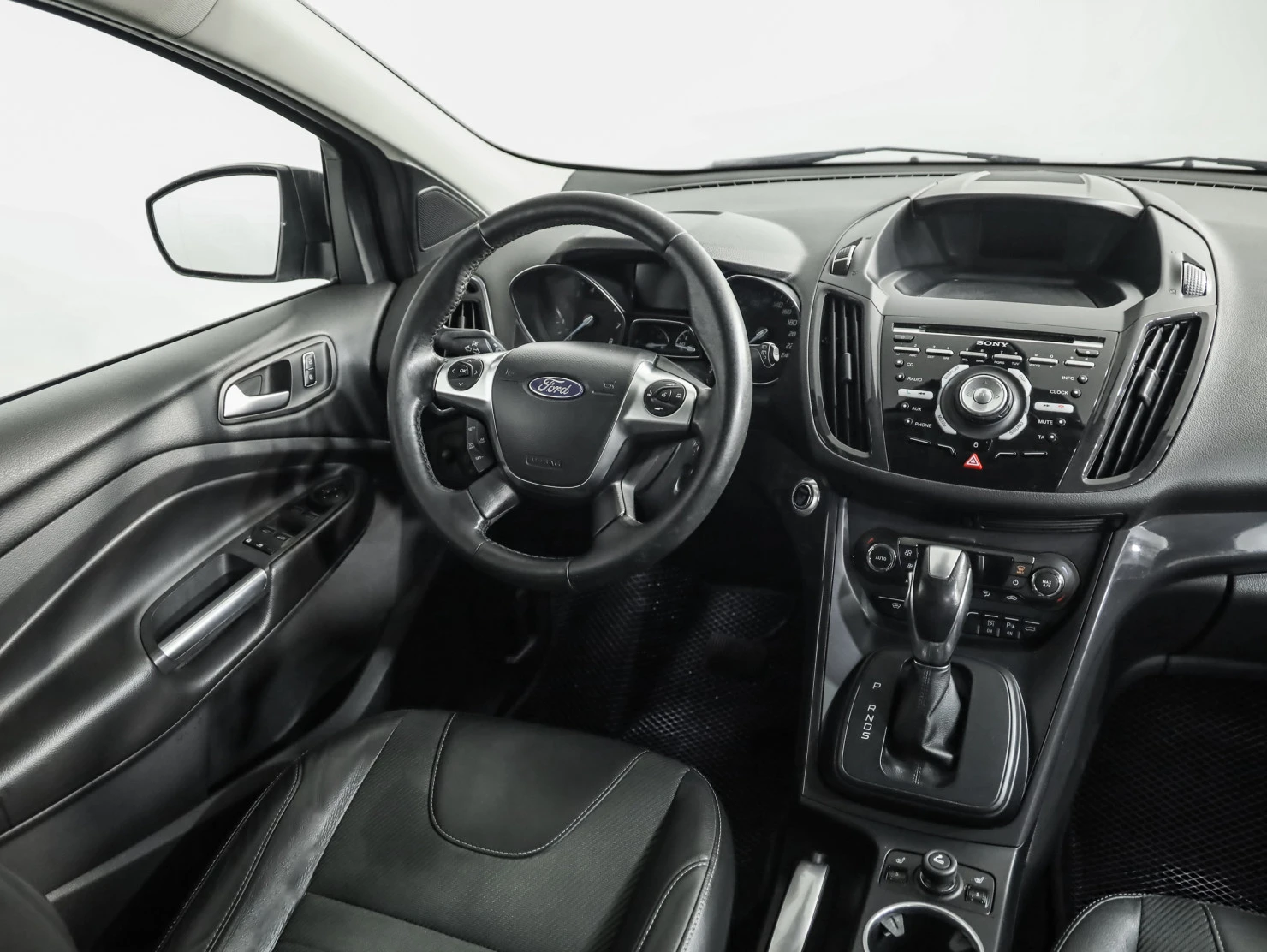 Ford KUGA, 2015