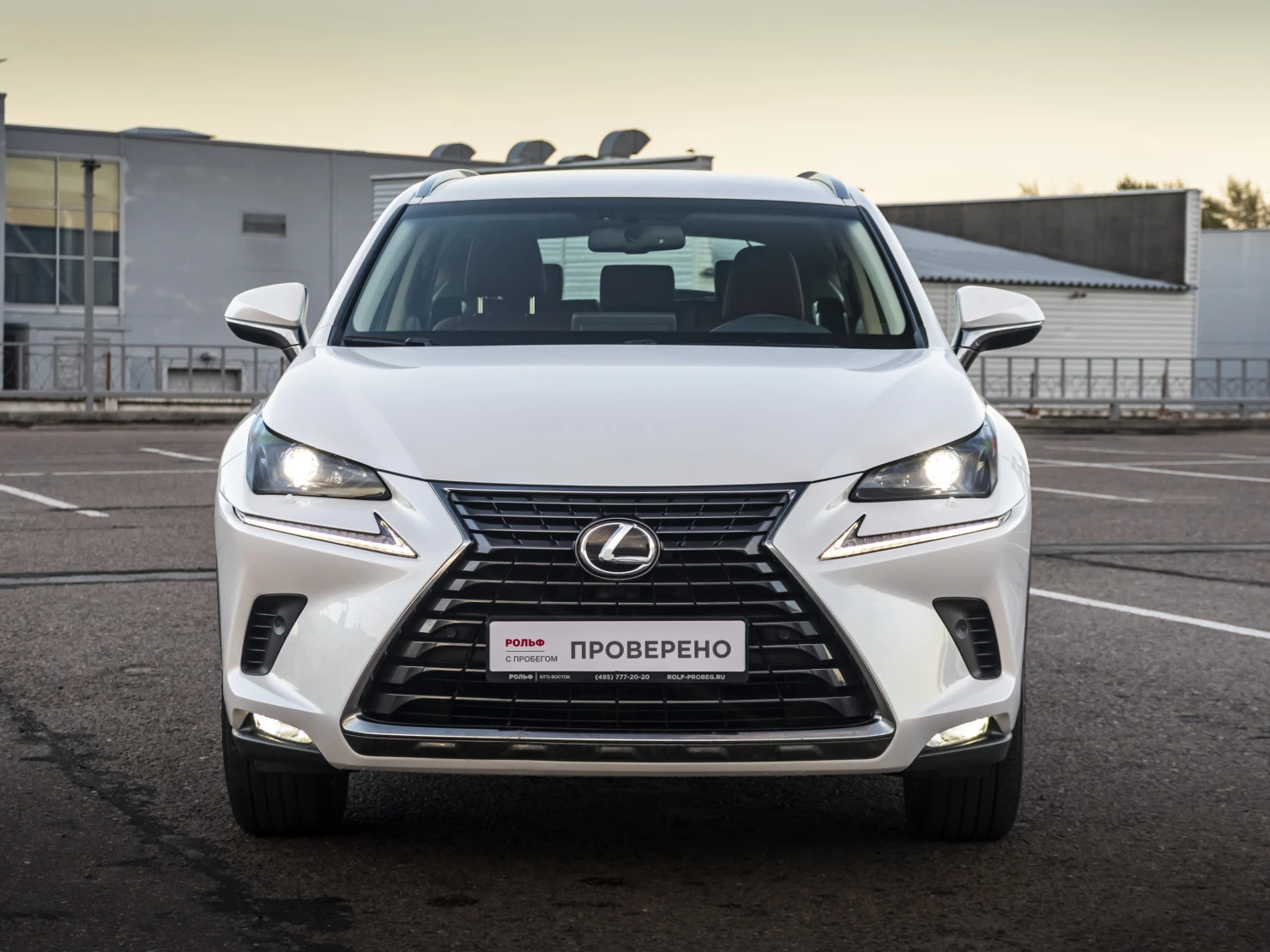Lexus NX, 2018