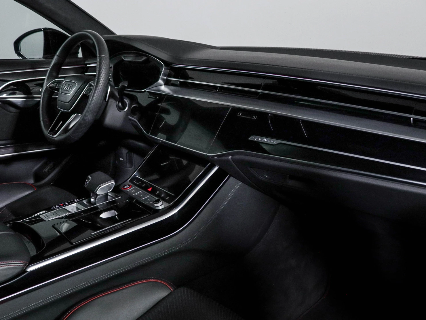 Audi S8, 2023