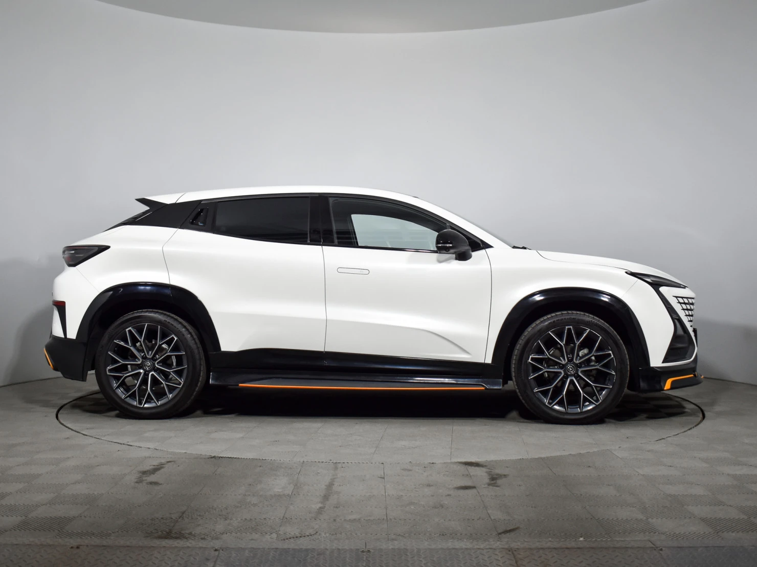 Changan UNI-T, 2022