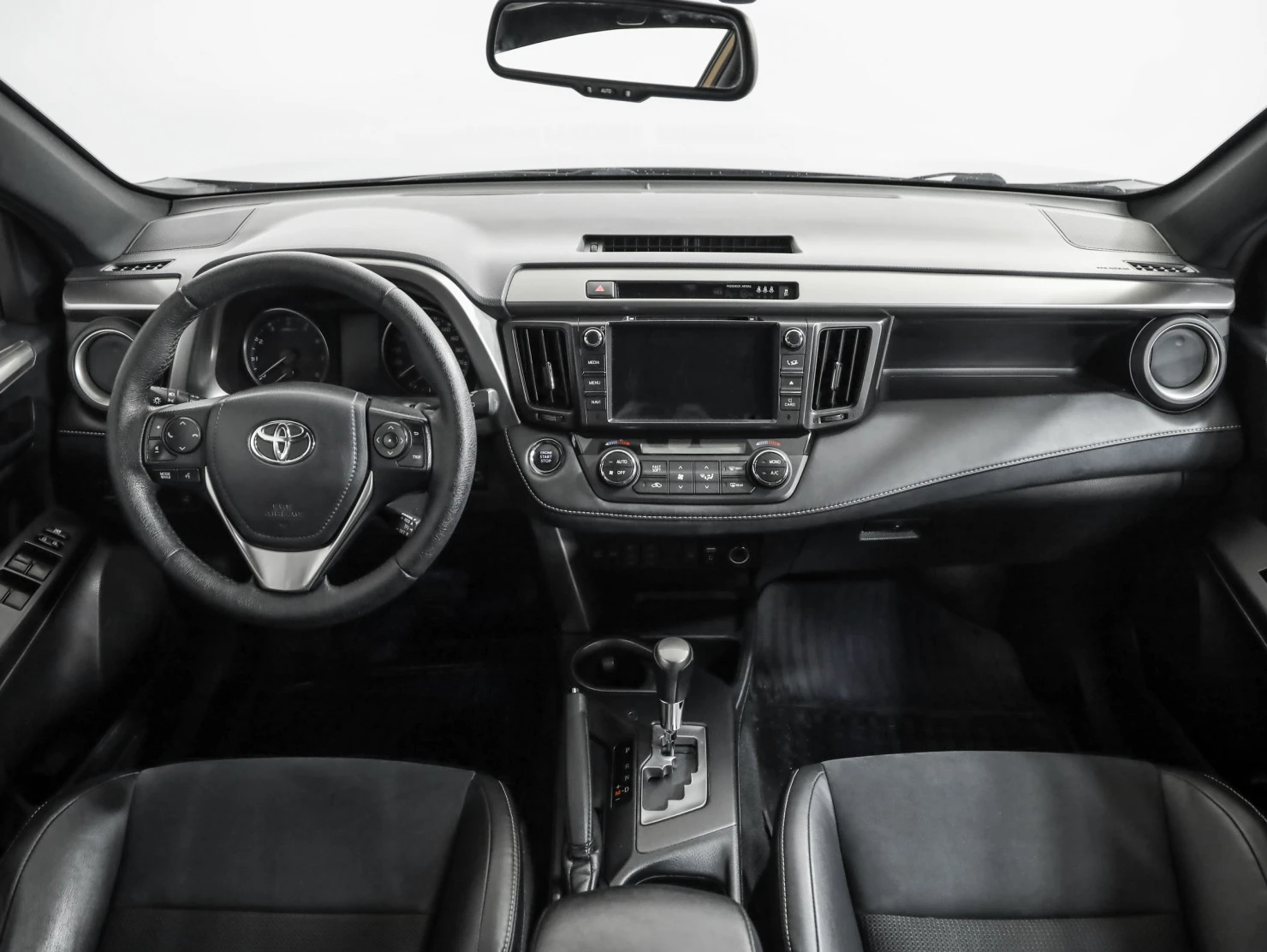 Toyota RAV4, 2016