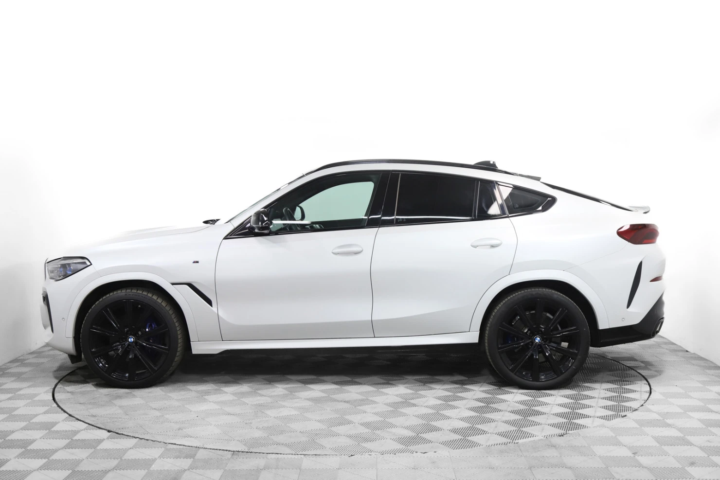 BMW X6, 2021