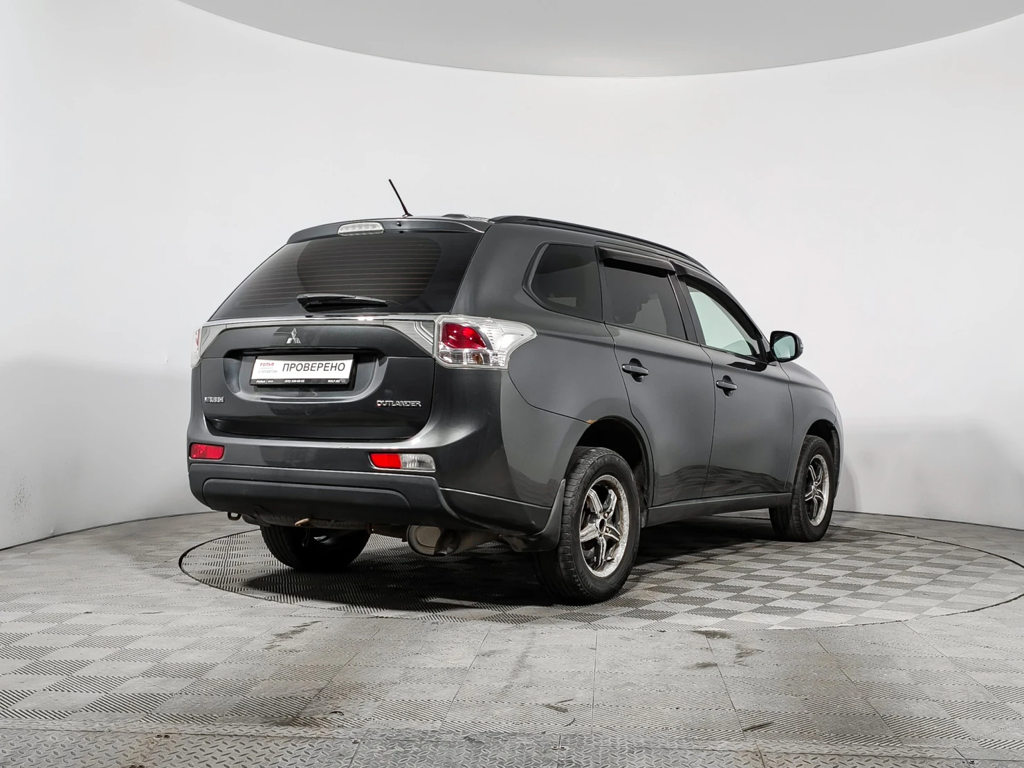 Mitsubishi OUTLANDER, 2013