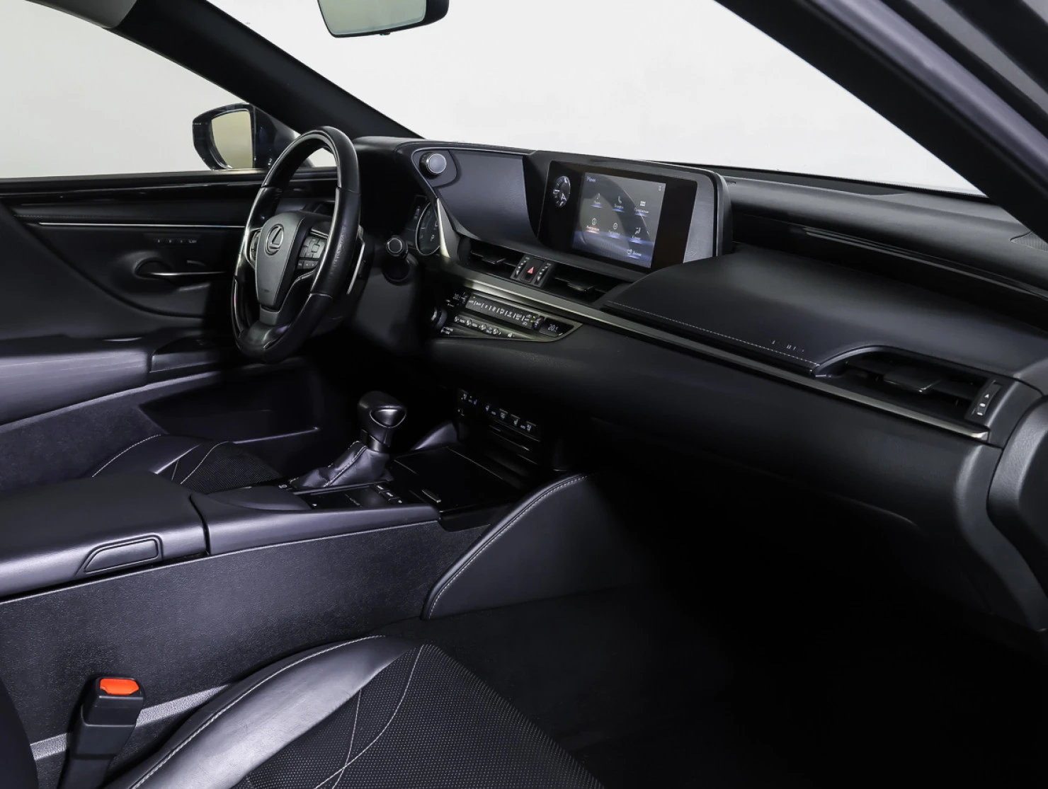 Lexus ES, 2020