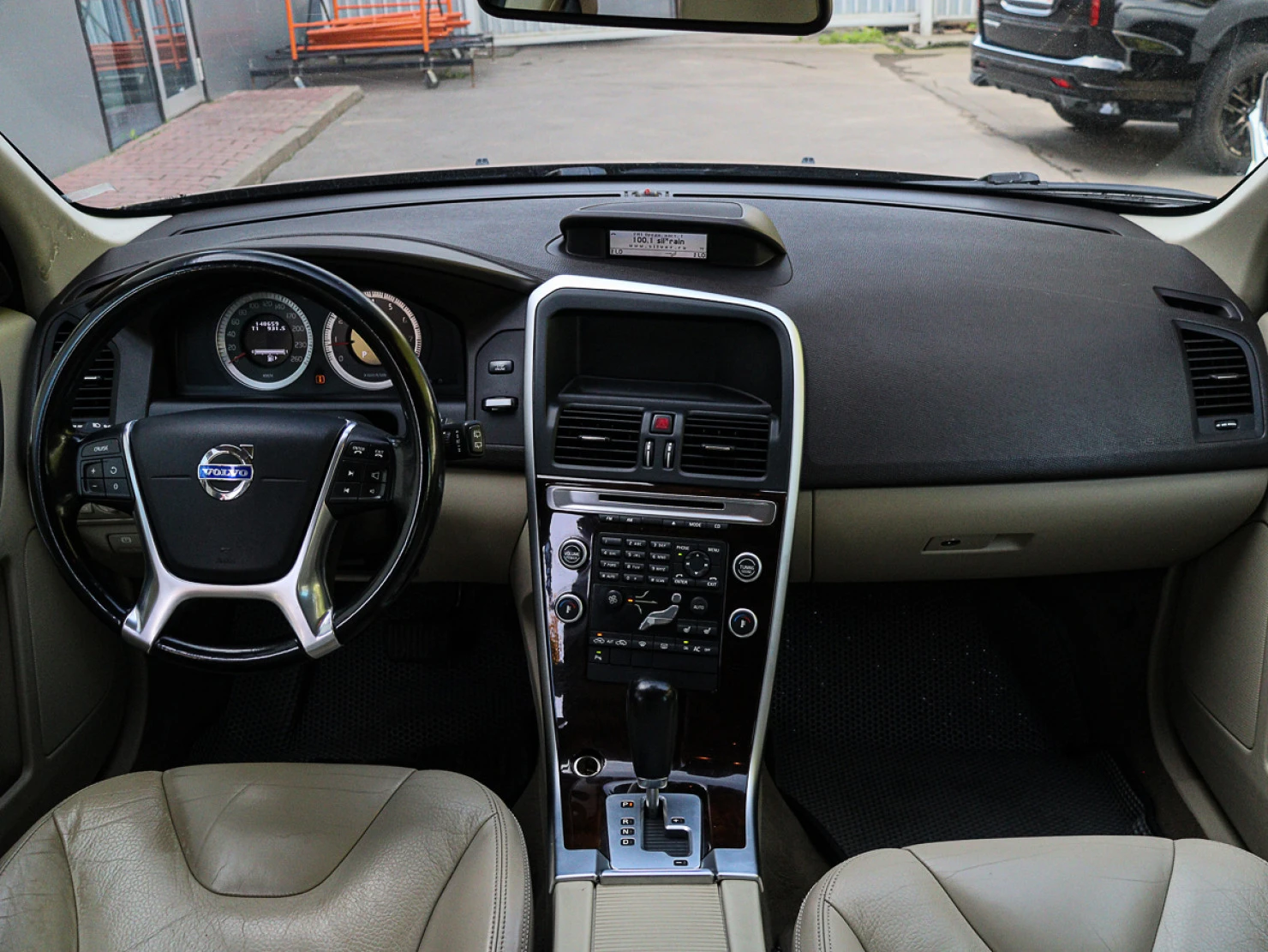 Volvo XC60, 2010