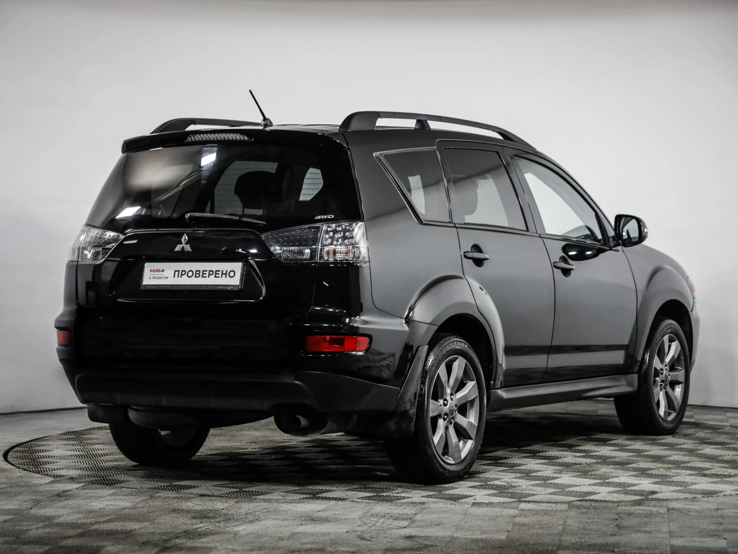 Mitsubishi OUTLANDER, 2012