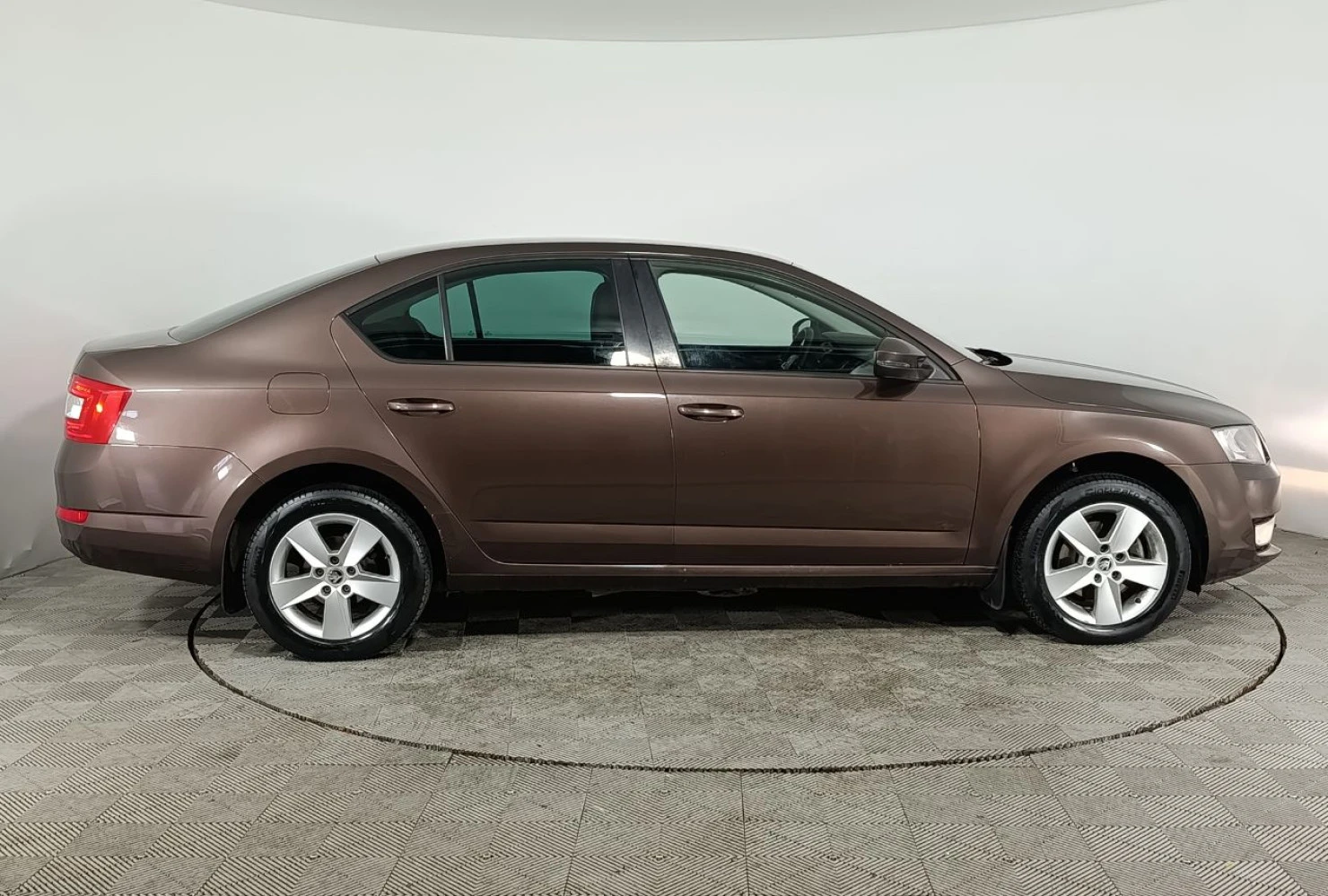 ŠKODA OCTAVIA, 2015
