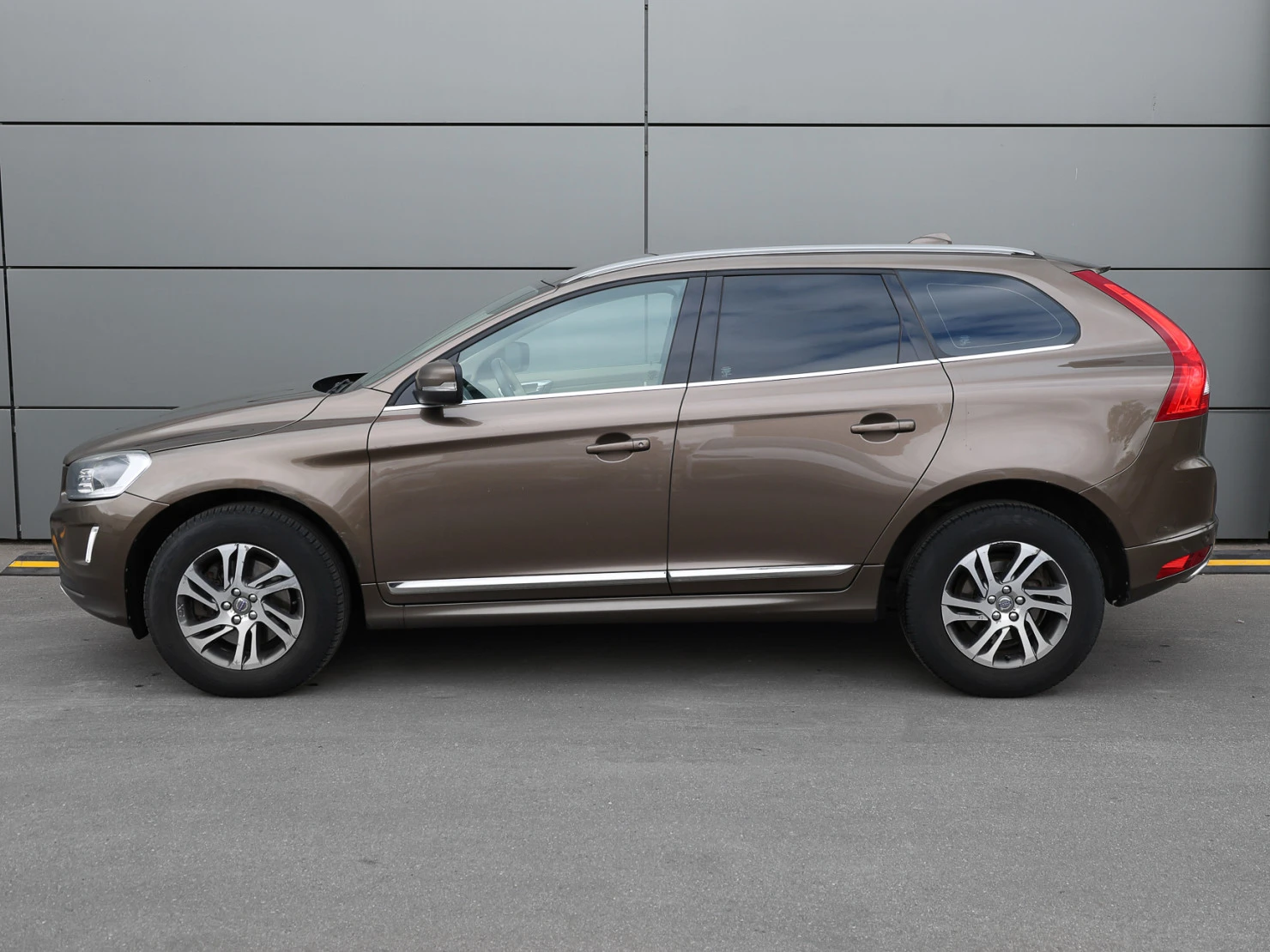 Volvo XC60, 2015