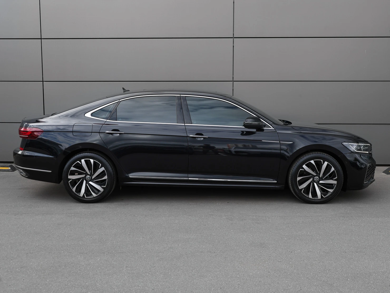 Volkswagen Passat, 2021