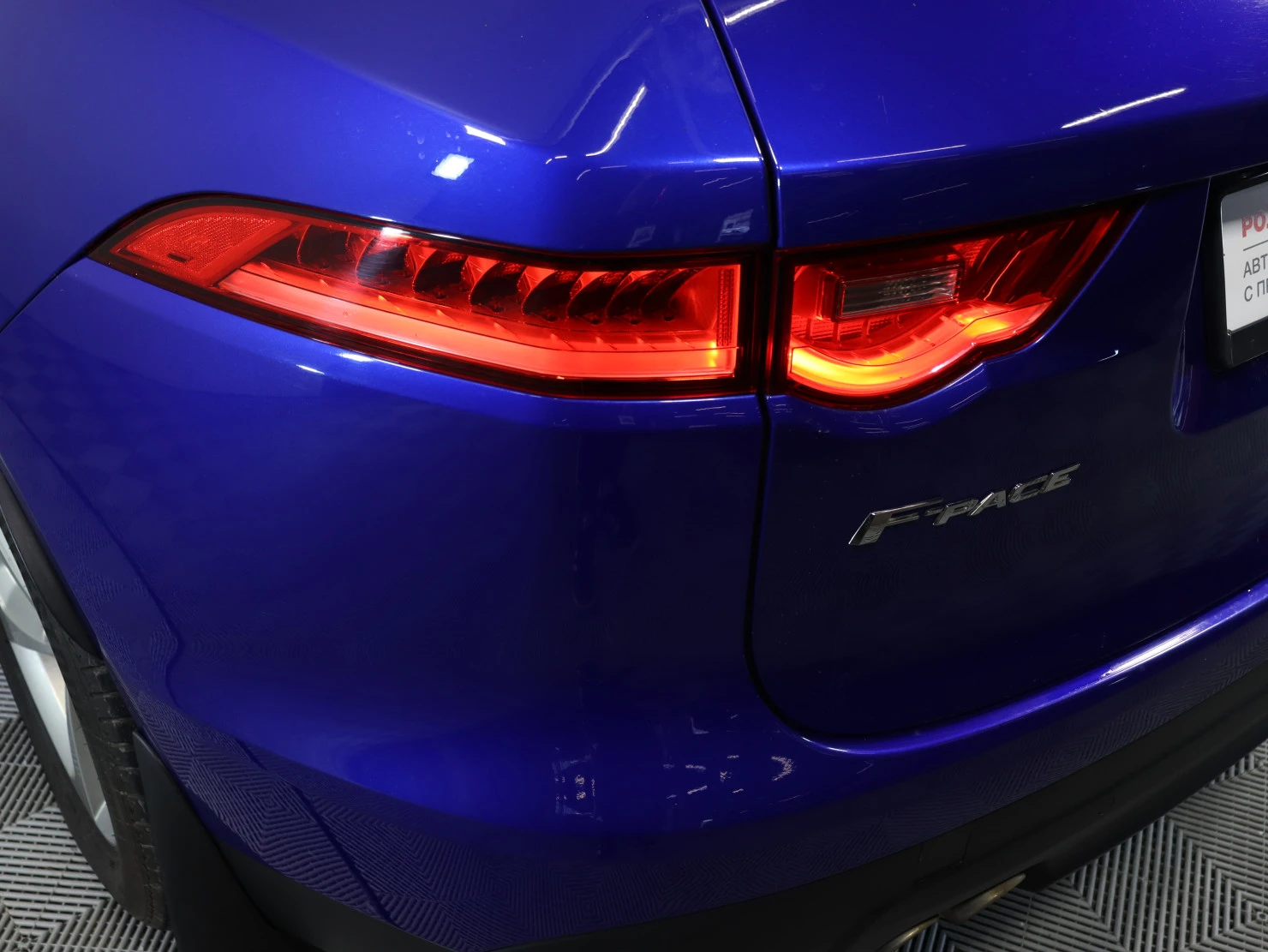 Jaguar F-PACE, 2018