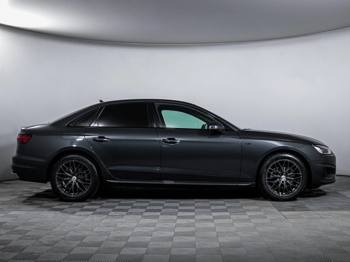 Audi A4, 2020