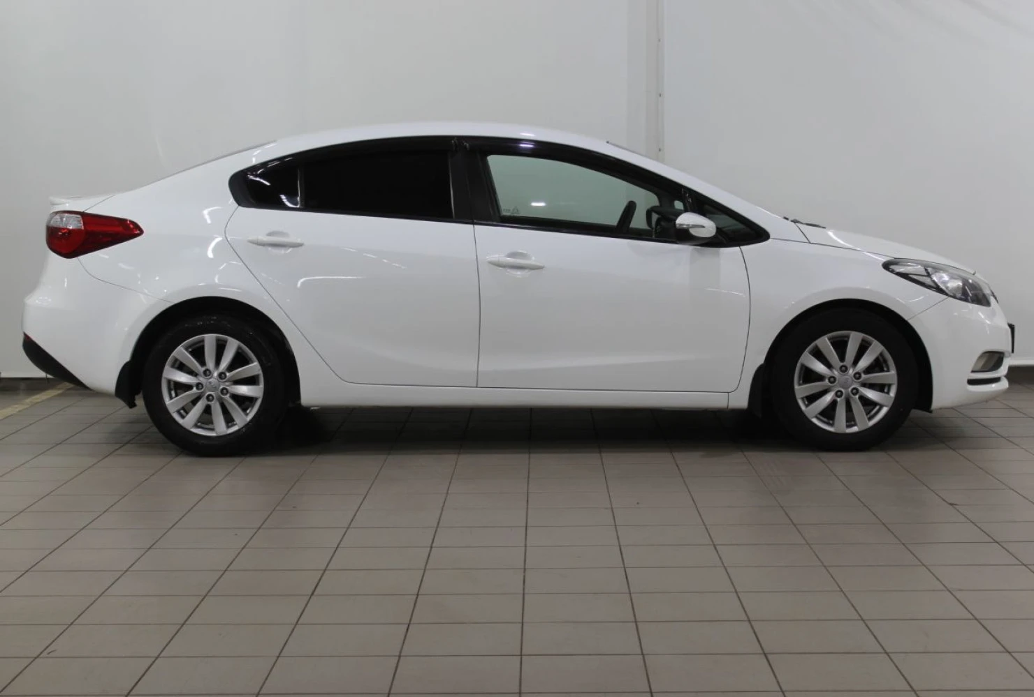 Kia Cerato, 2013