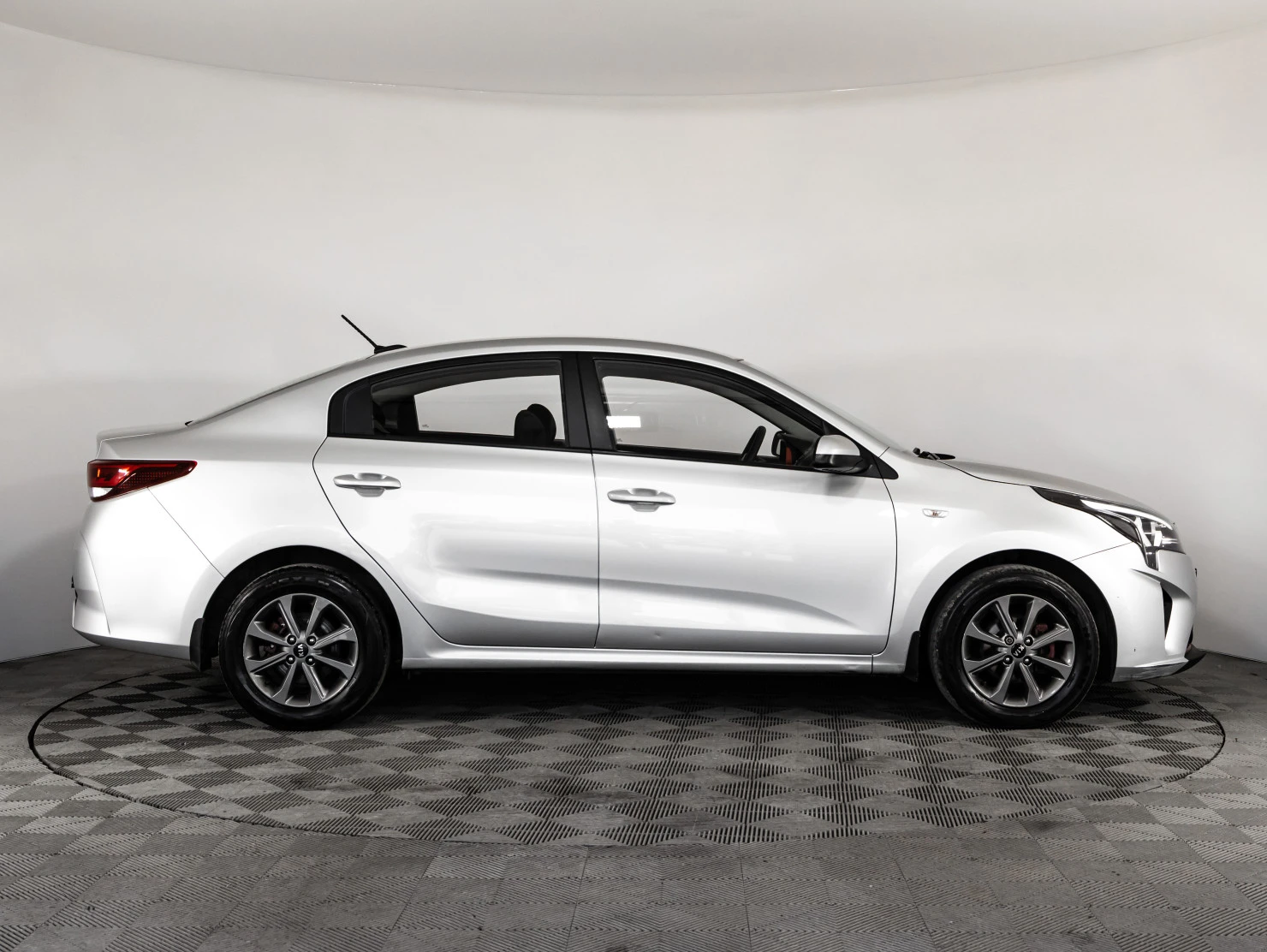 Kia Rio, 2021