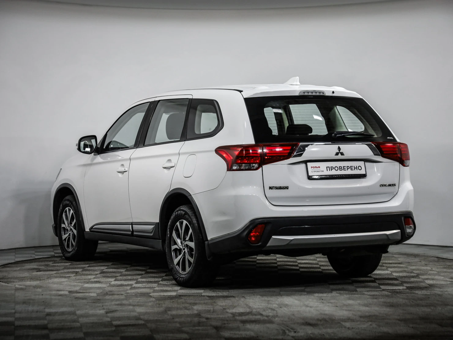 Mitsubishi OUTLANDER, 2017