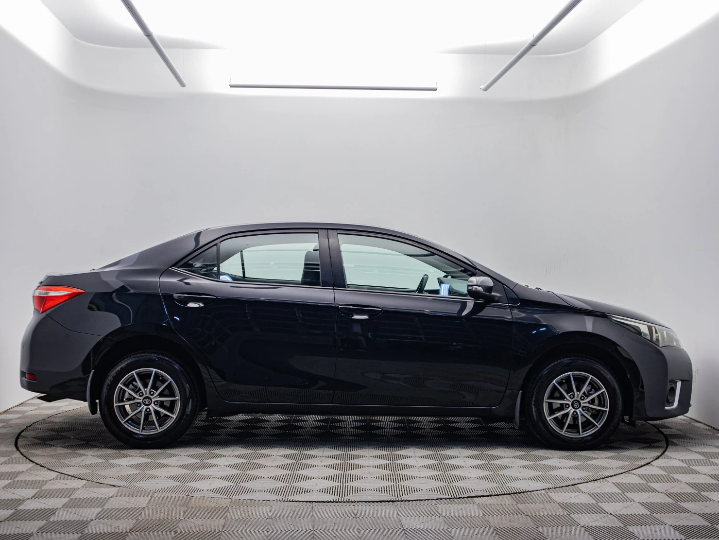 Toyota Corolla, 2014