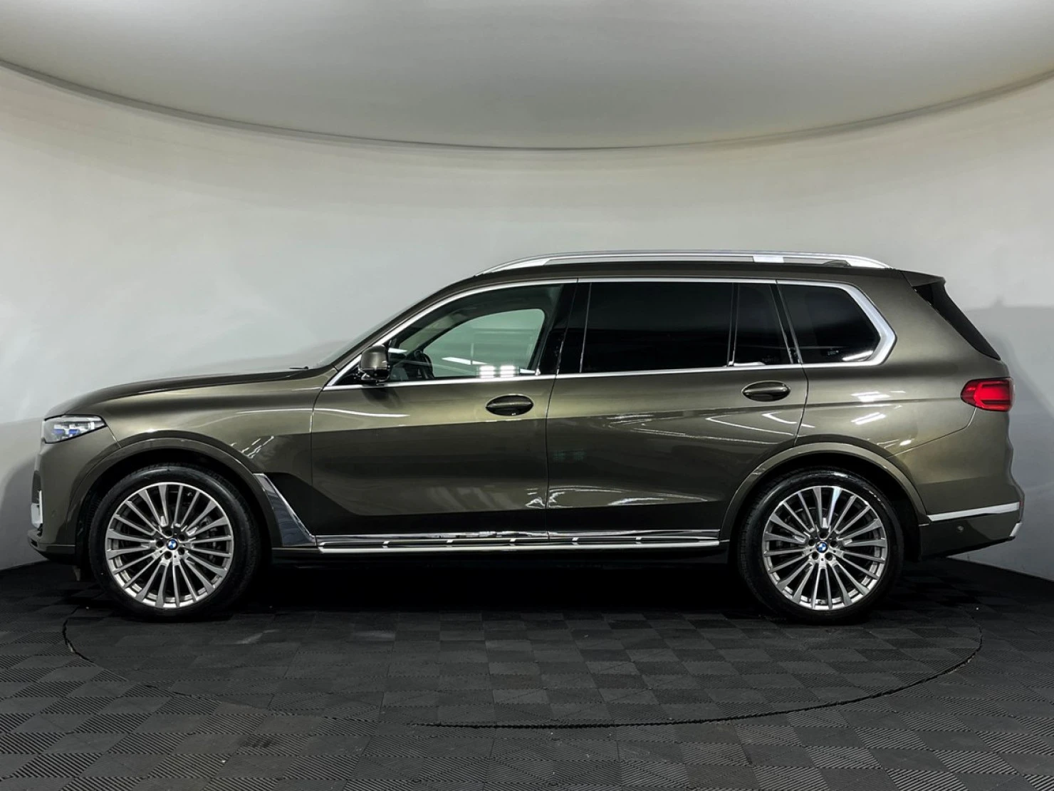 BMW X7, 2021