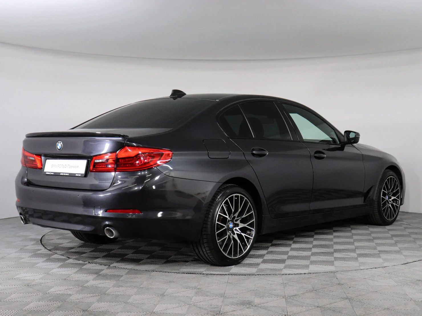 BMW 5 серии, 2019