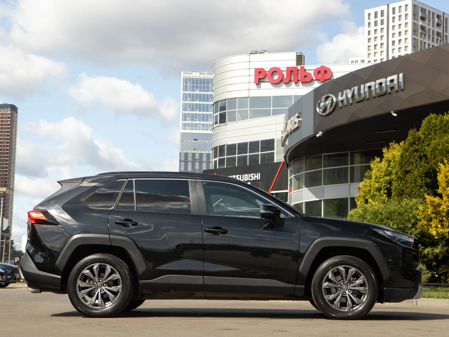 Toyota RAV4, 2025
