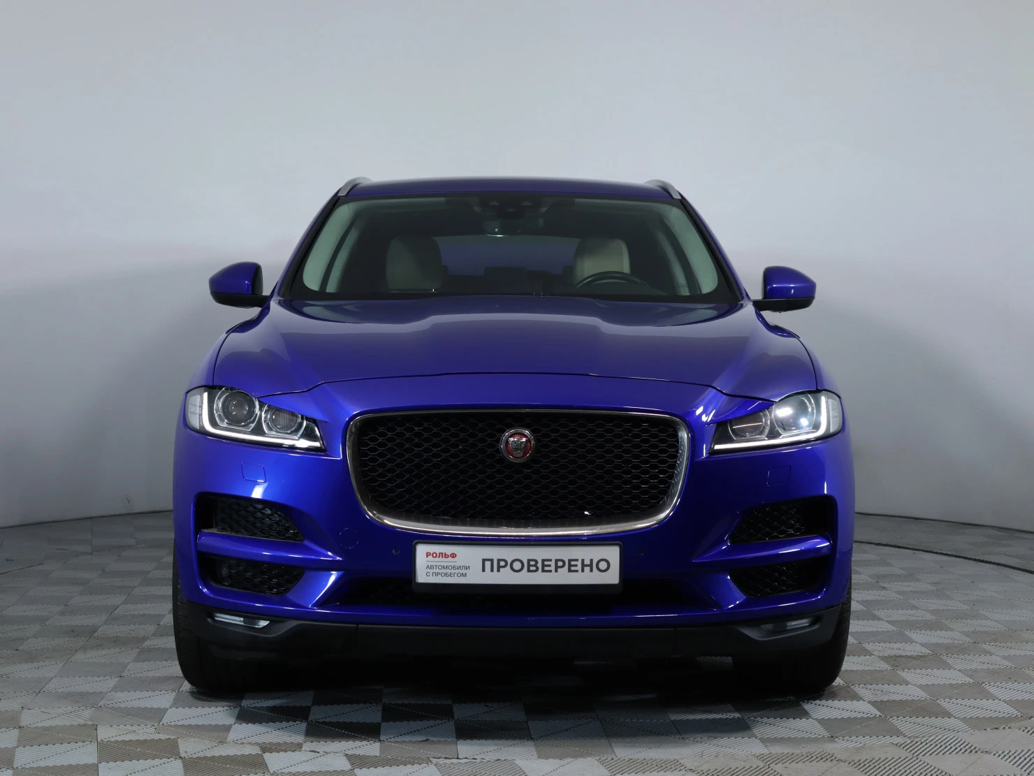 Jaguar F-PACE, 2018