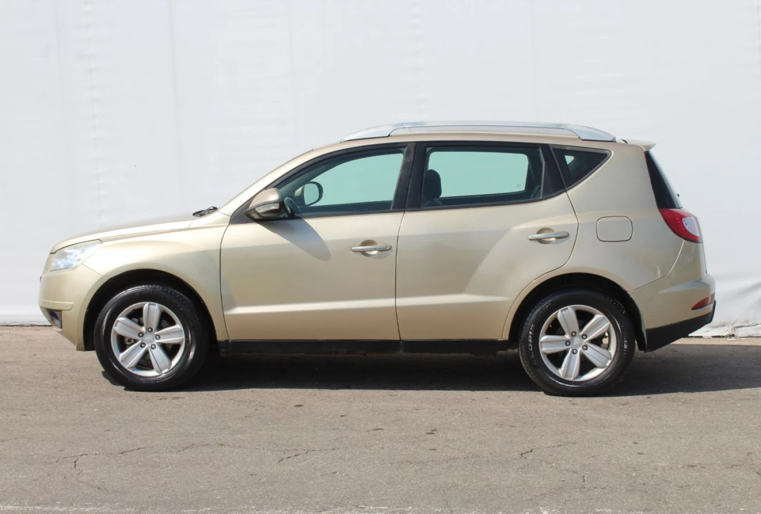Geely Emgrand X7, 2015