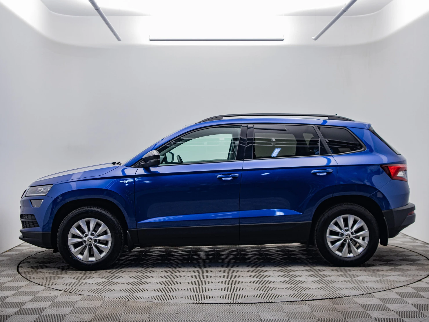 ŠKODA KAROQ, 2021