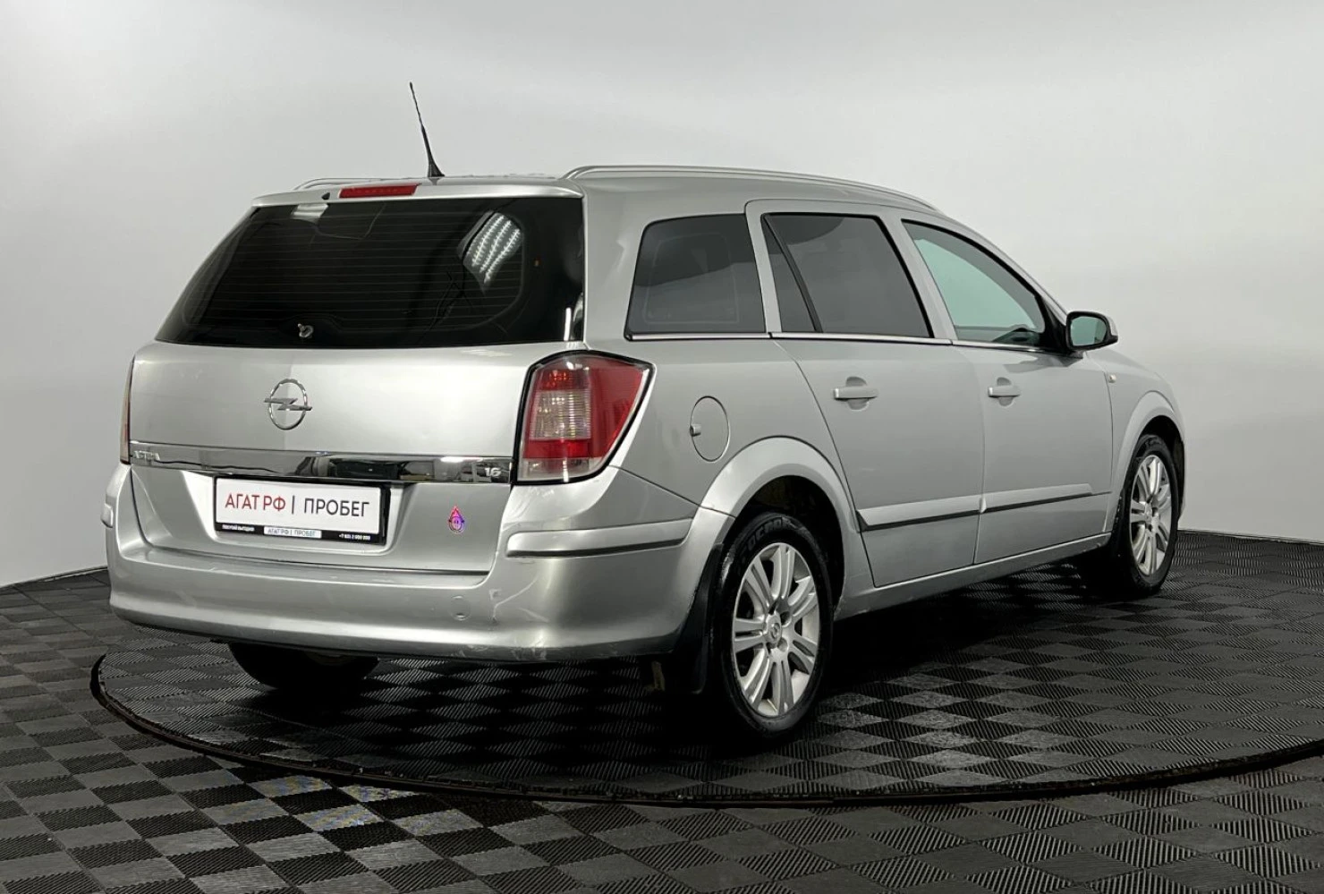 Opel Astra, 2008