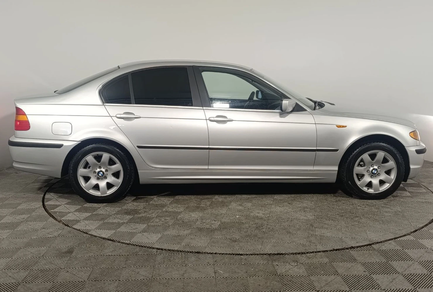 BMW 3 серии, 2004