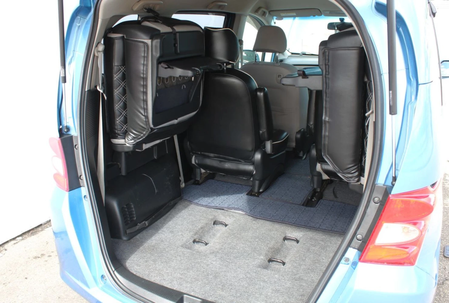 Honda Freed, 2011