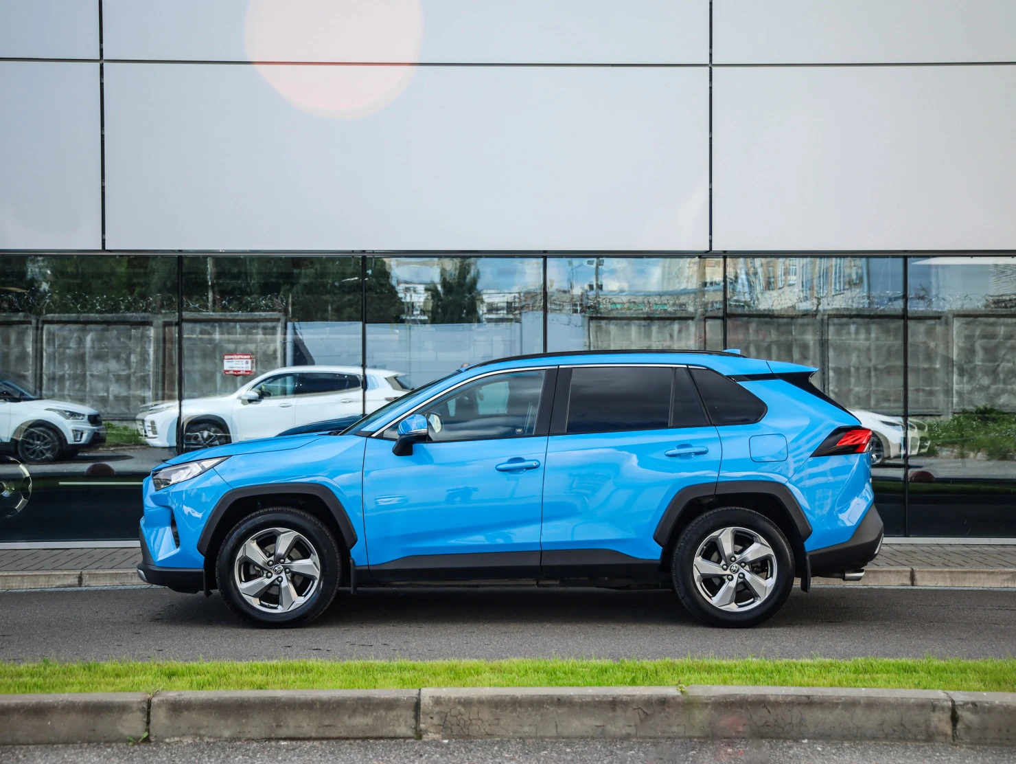 Toyota RAV4, 2021