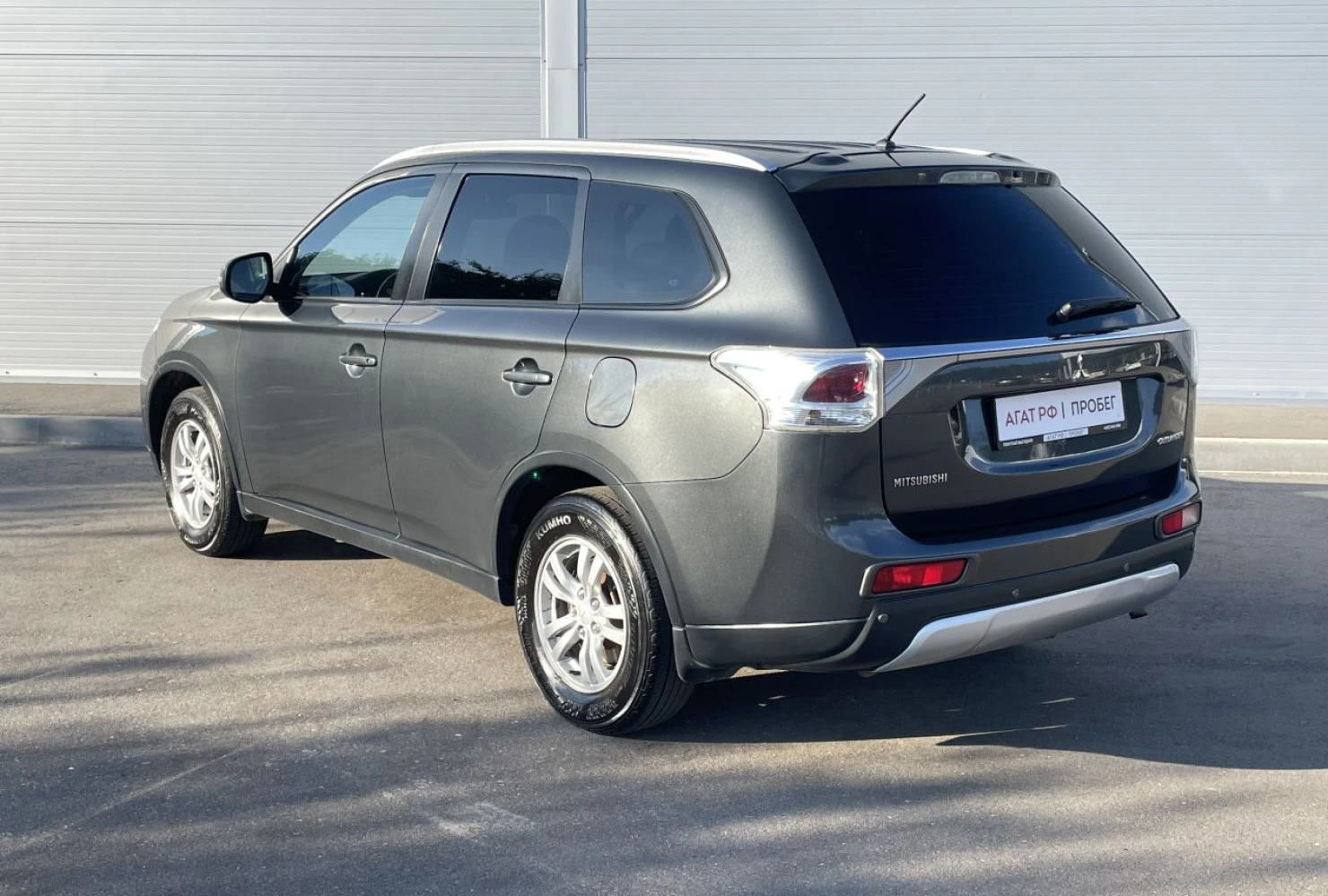 Mitsubishi OUTLANDER, 2014