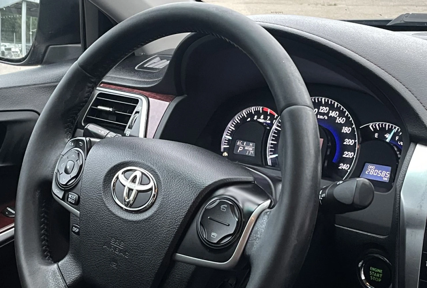Toyota Camry, 2012