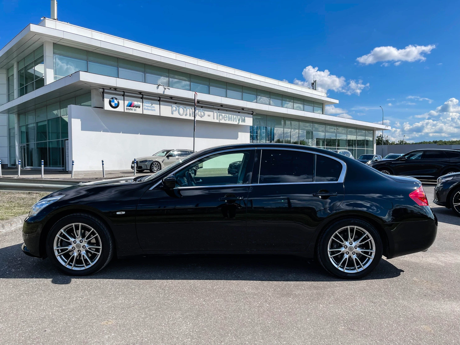 Infiniti G, 2013