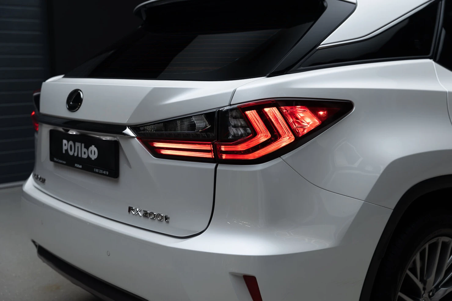 Lexus RX, 2016