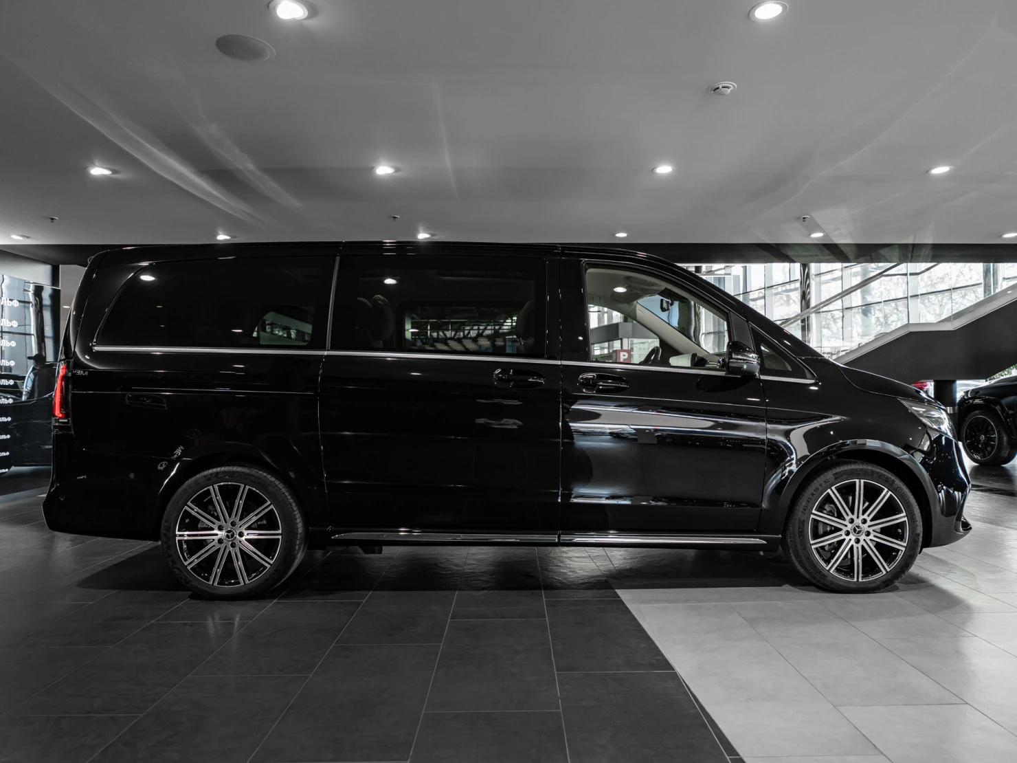 Mercedes-Benz V-Класс, 2024