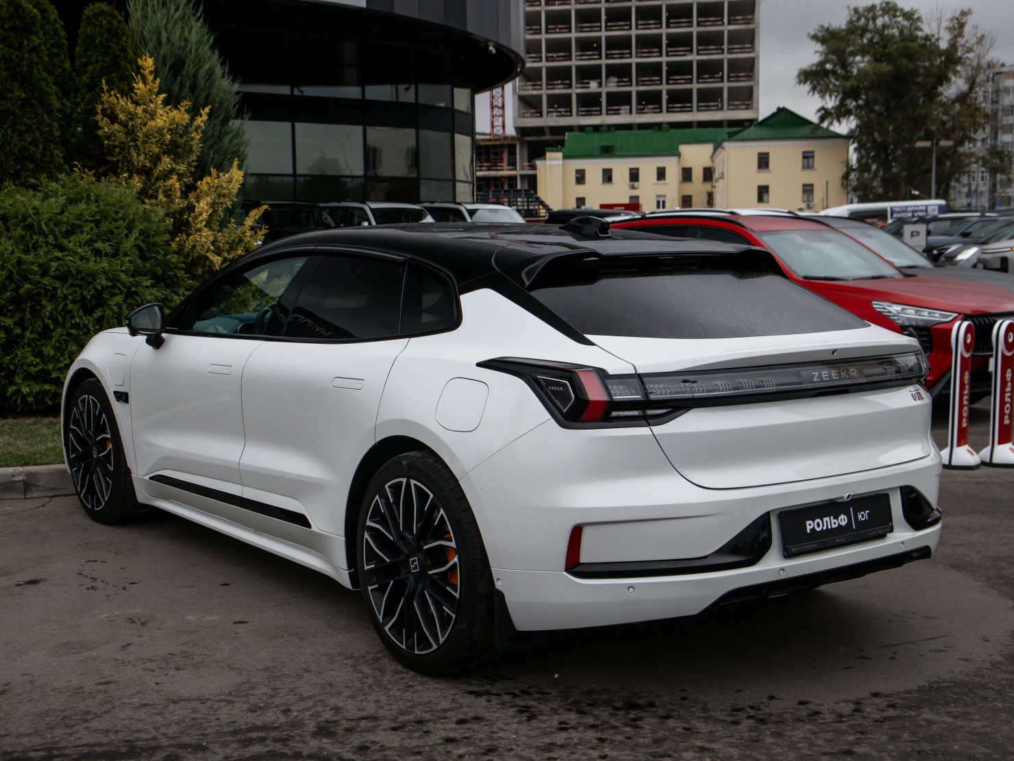 Zeekr 001, 2023