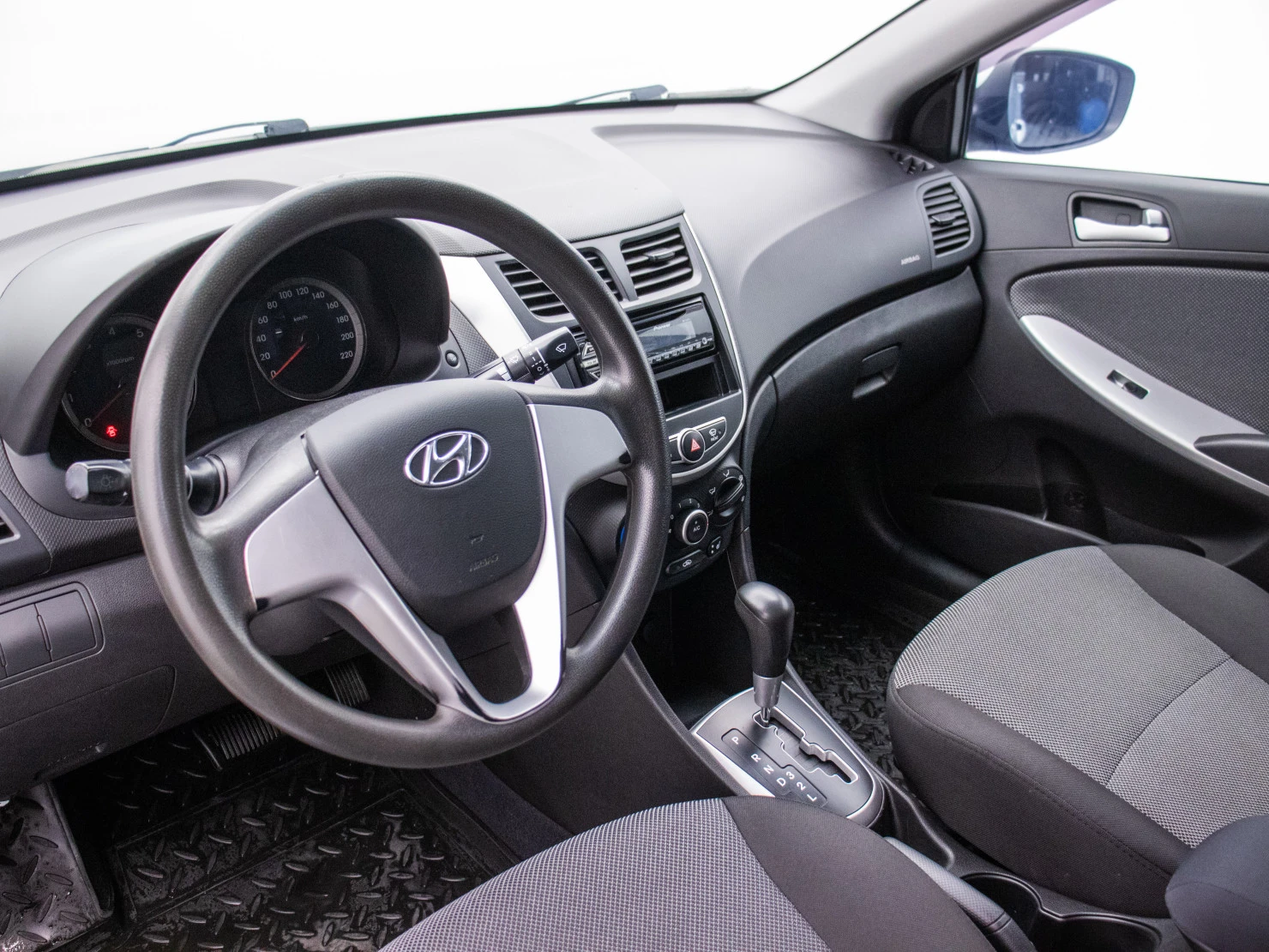 Hyundai Solaris, 2013