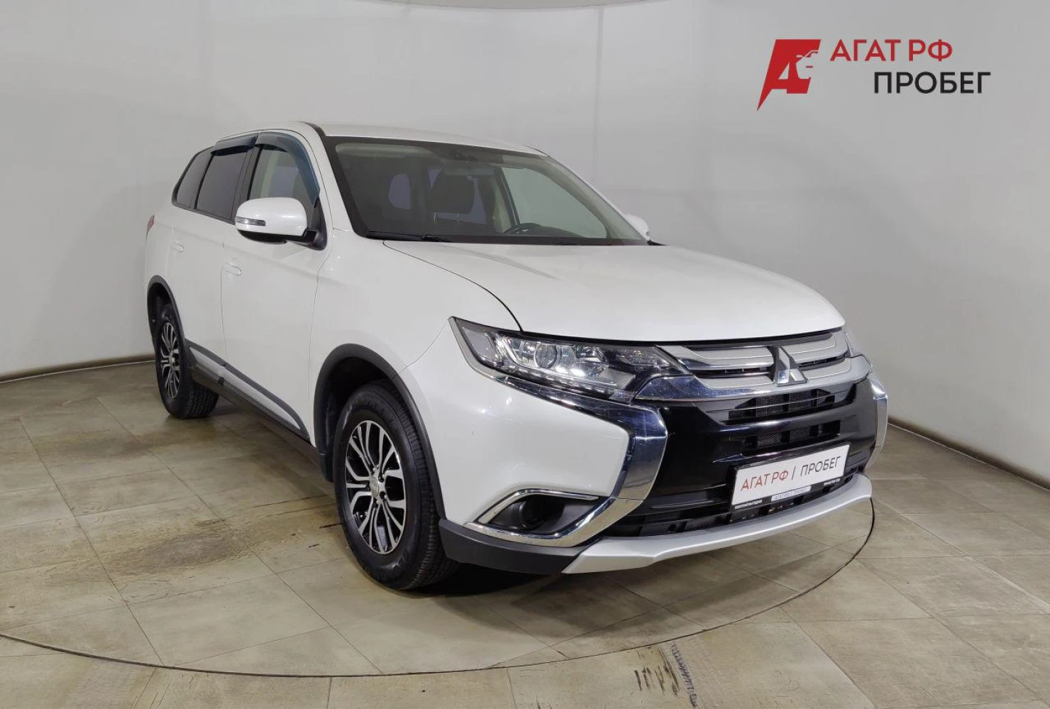 Mitsubishi OUTLANDER, 2017