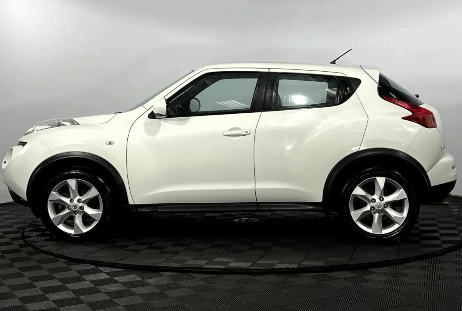 Nissan Juke, 2012