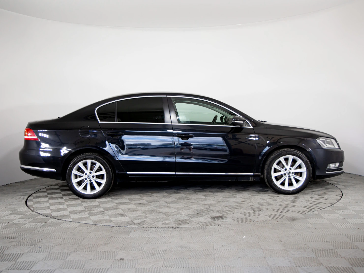 Volkswagen Passat, 2012