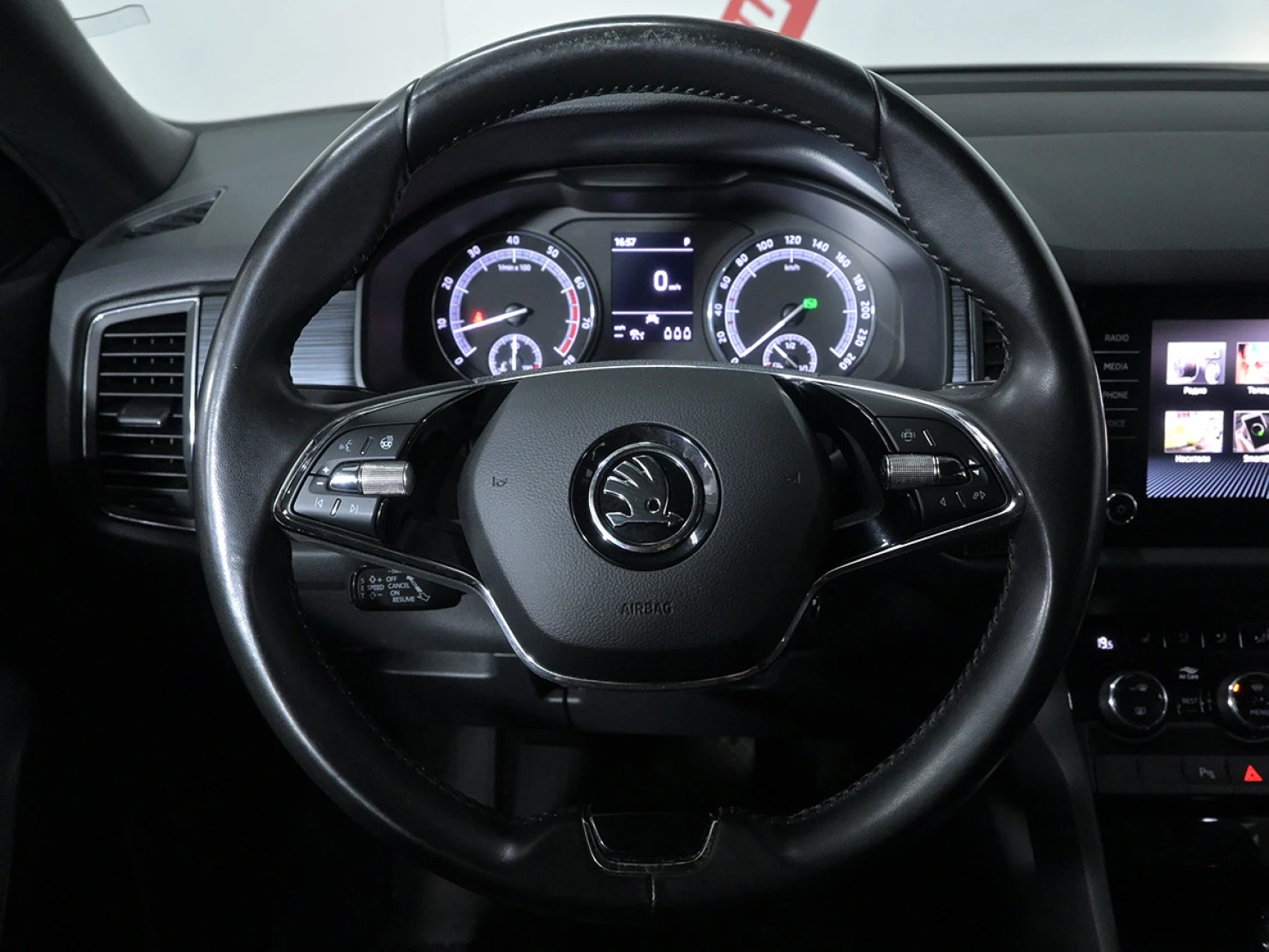 ŠKODA KODIAQ, 2021