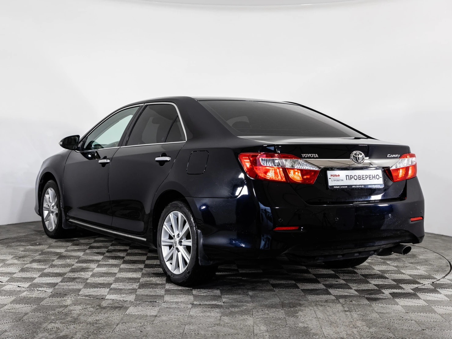 Toyota Camry, 2014