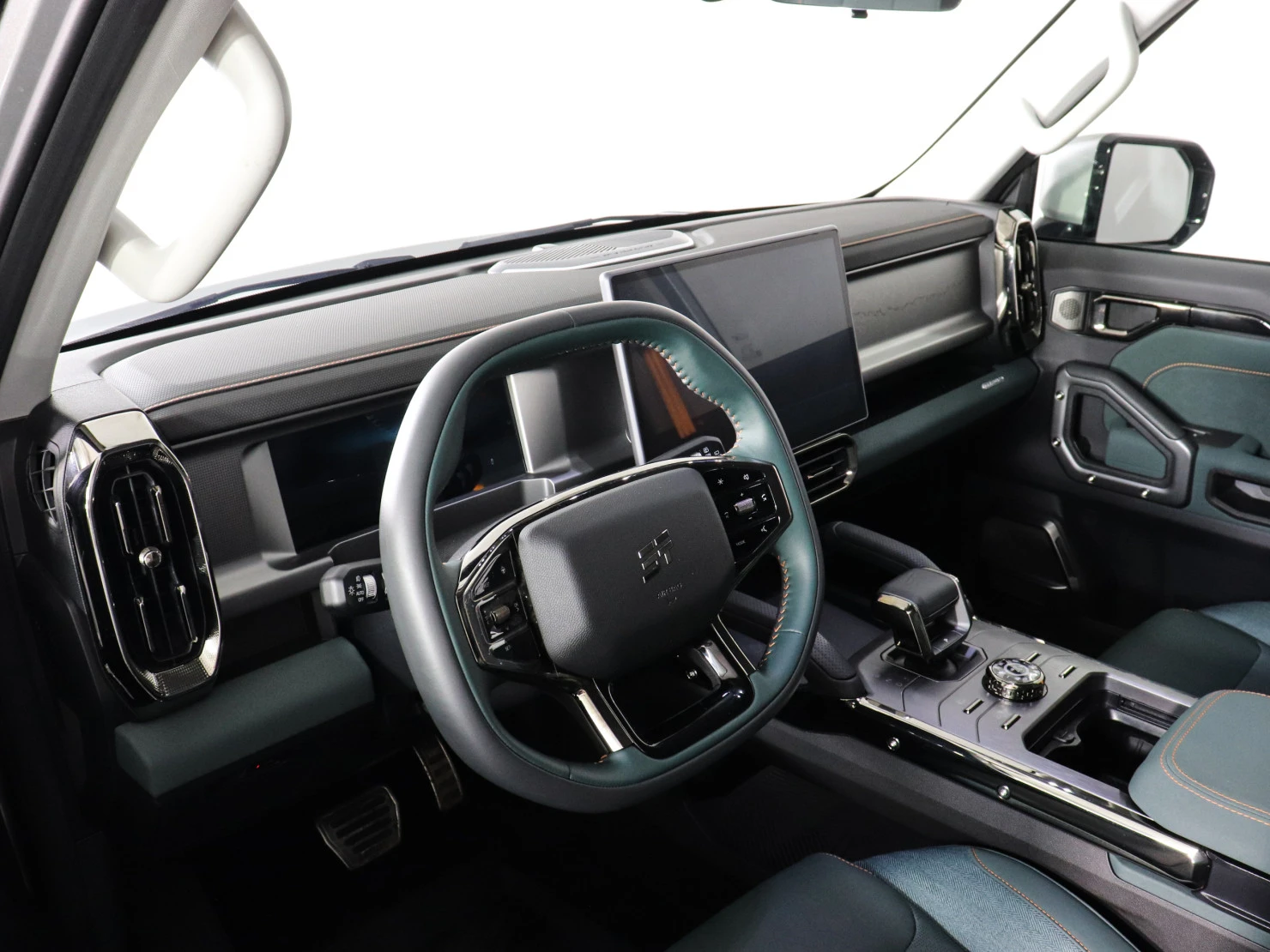 Jetour T2, 2024