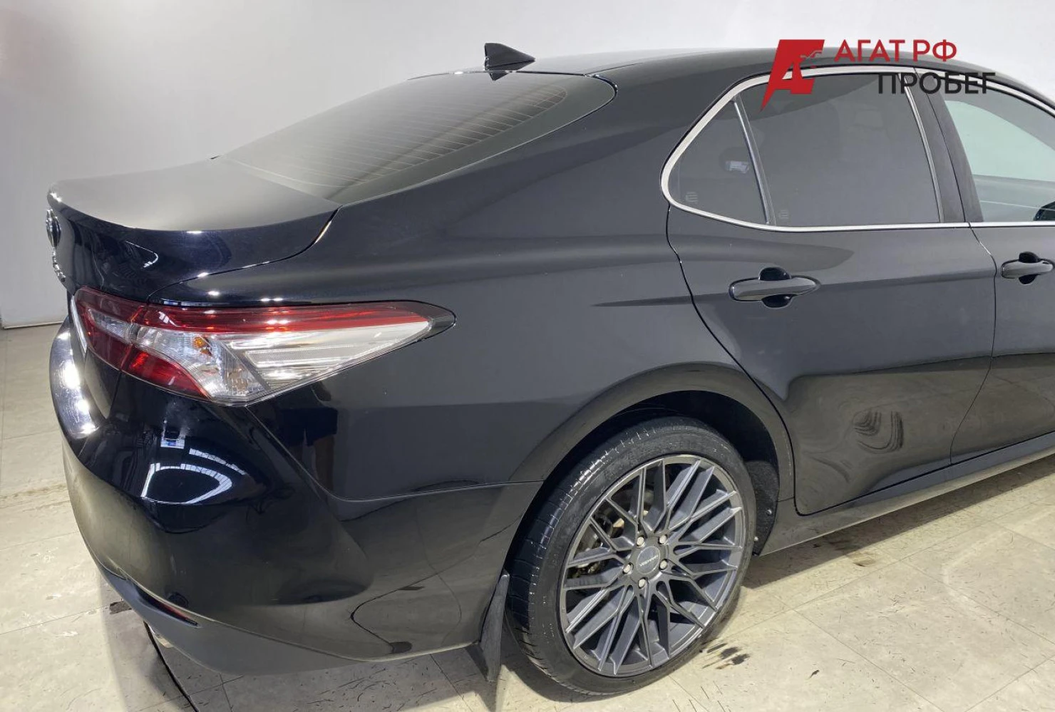 Toyota Camry, 2019