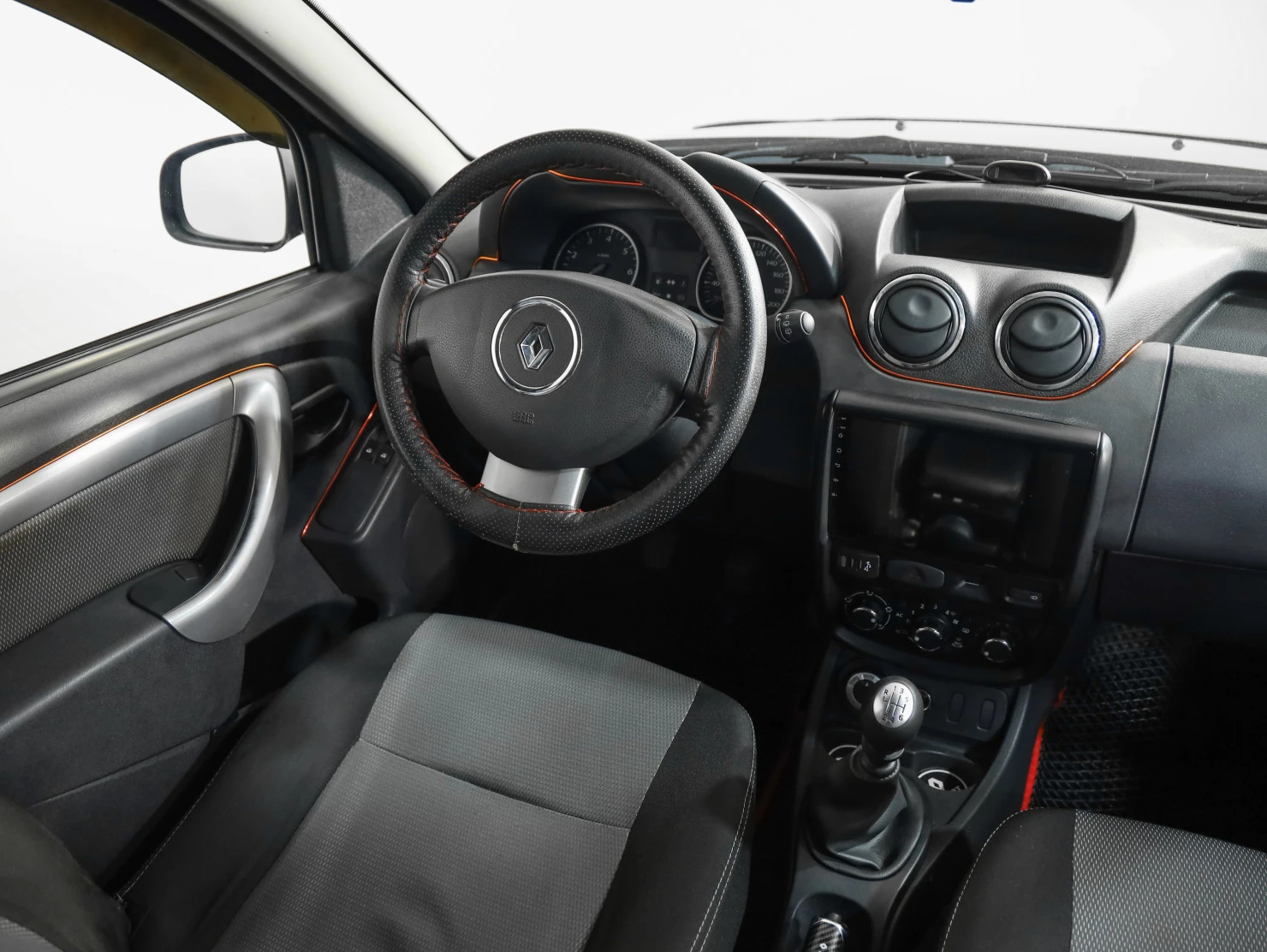Renault Duster, 2014