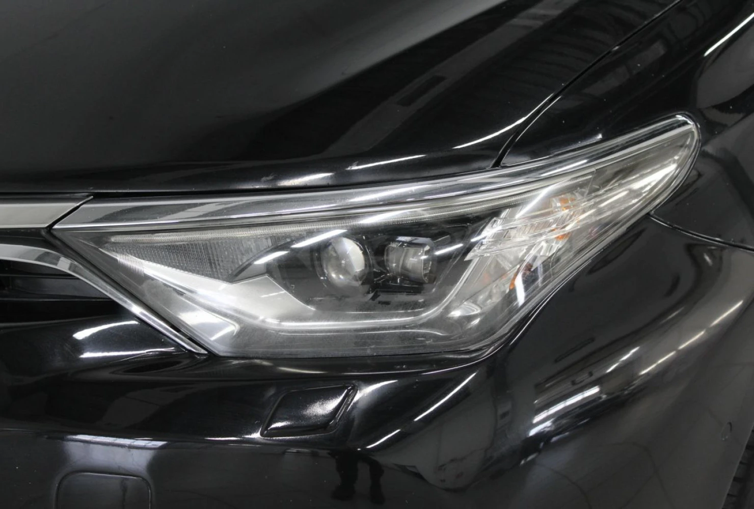 Toyota Auris, 2016