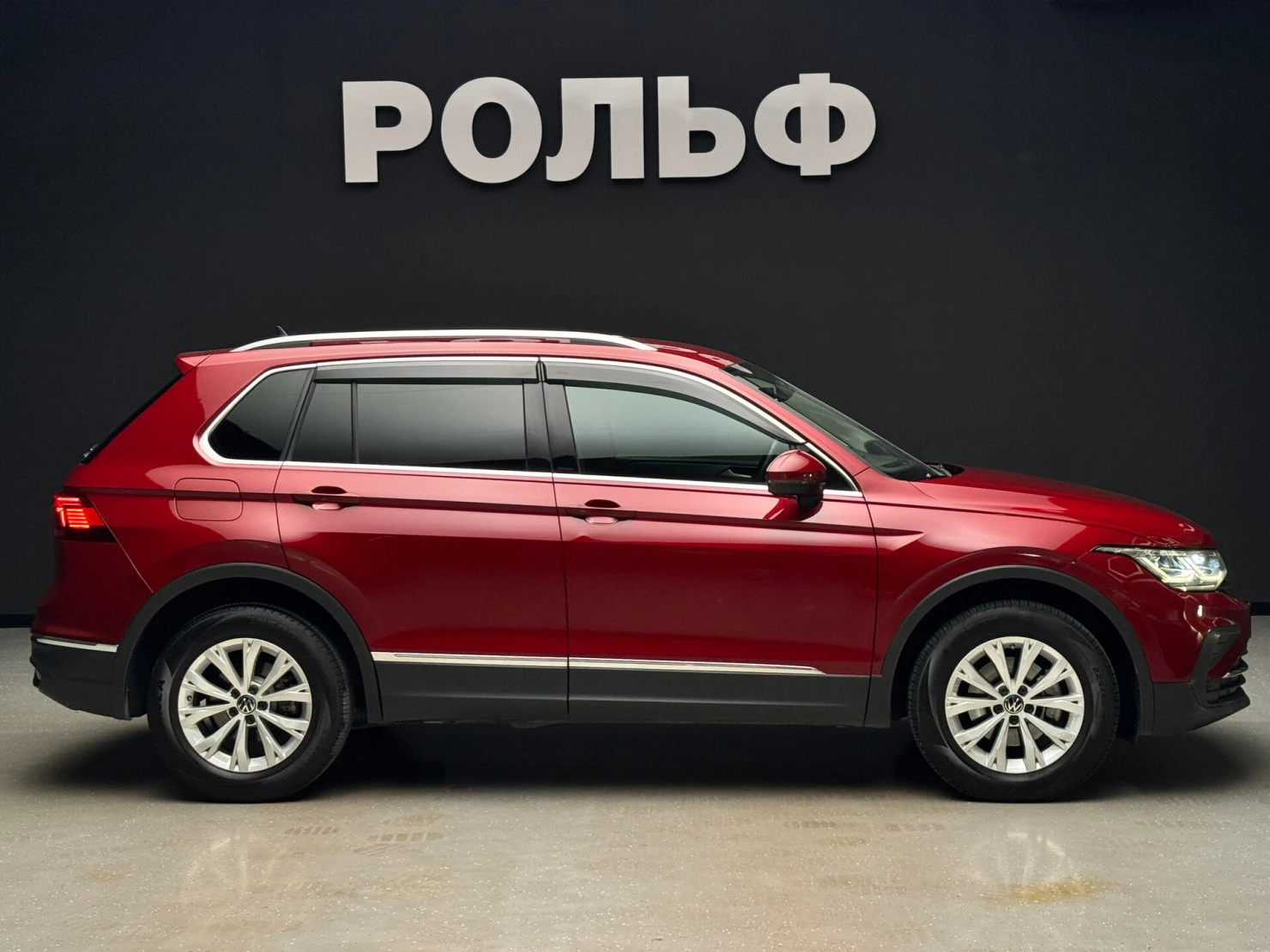 Volkswagen Tiguan, 2021